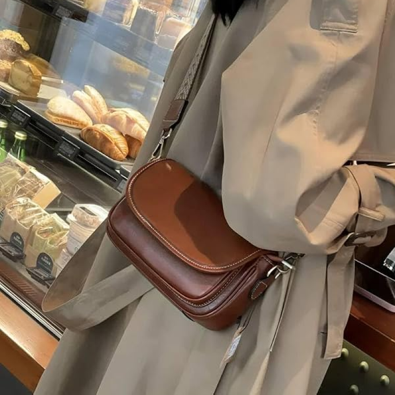 Women’s Faux Leather Saddle Crossbody Bag